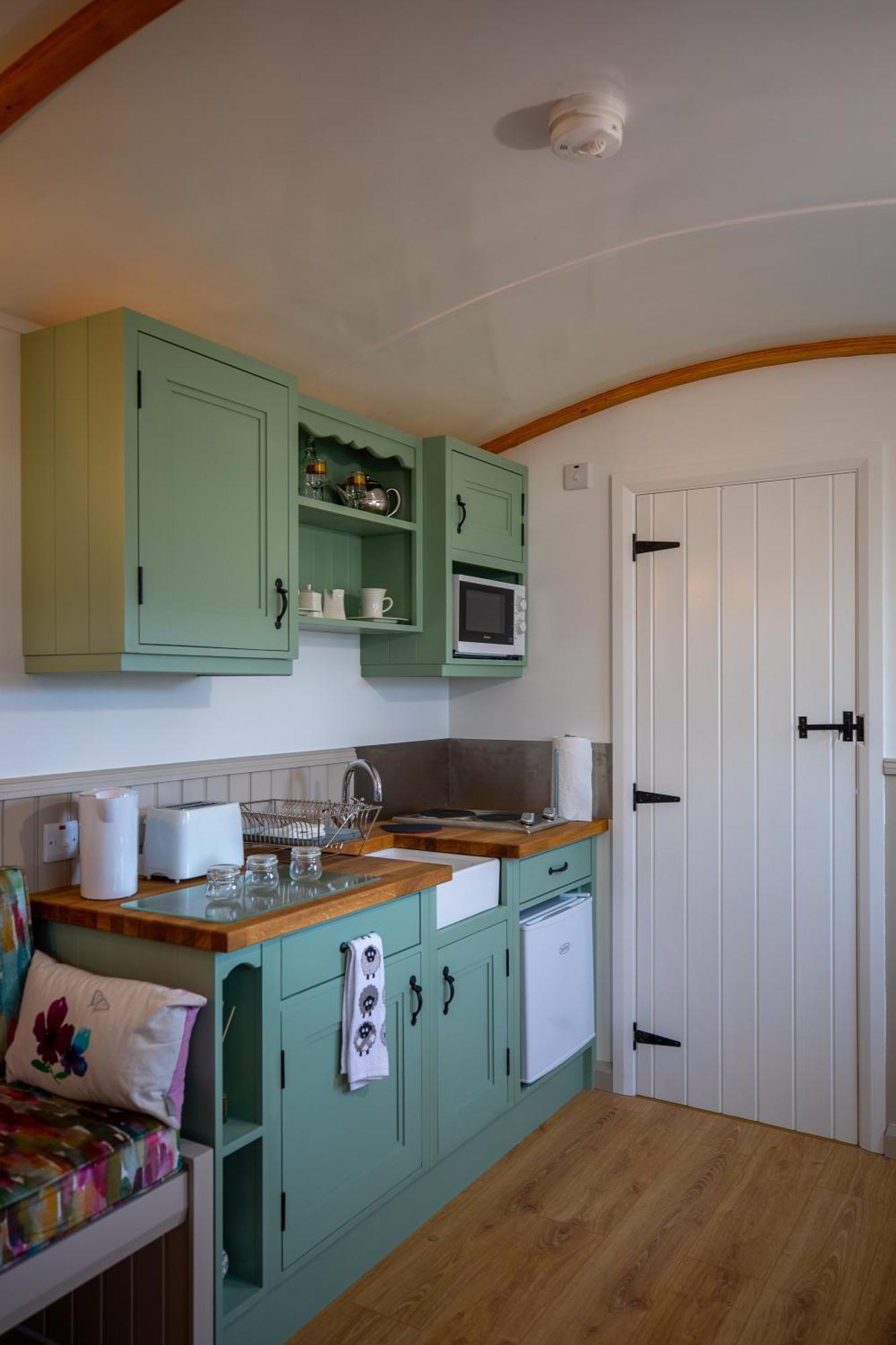 Shepherd Hut Bird Enniskillen, Fermanagh Kültér fotó